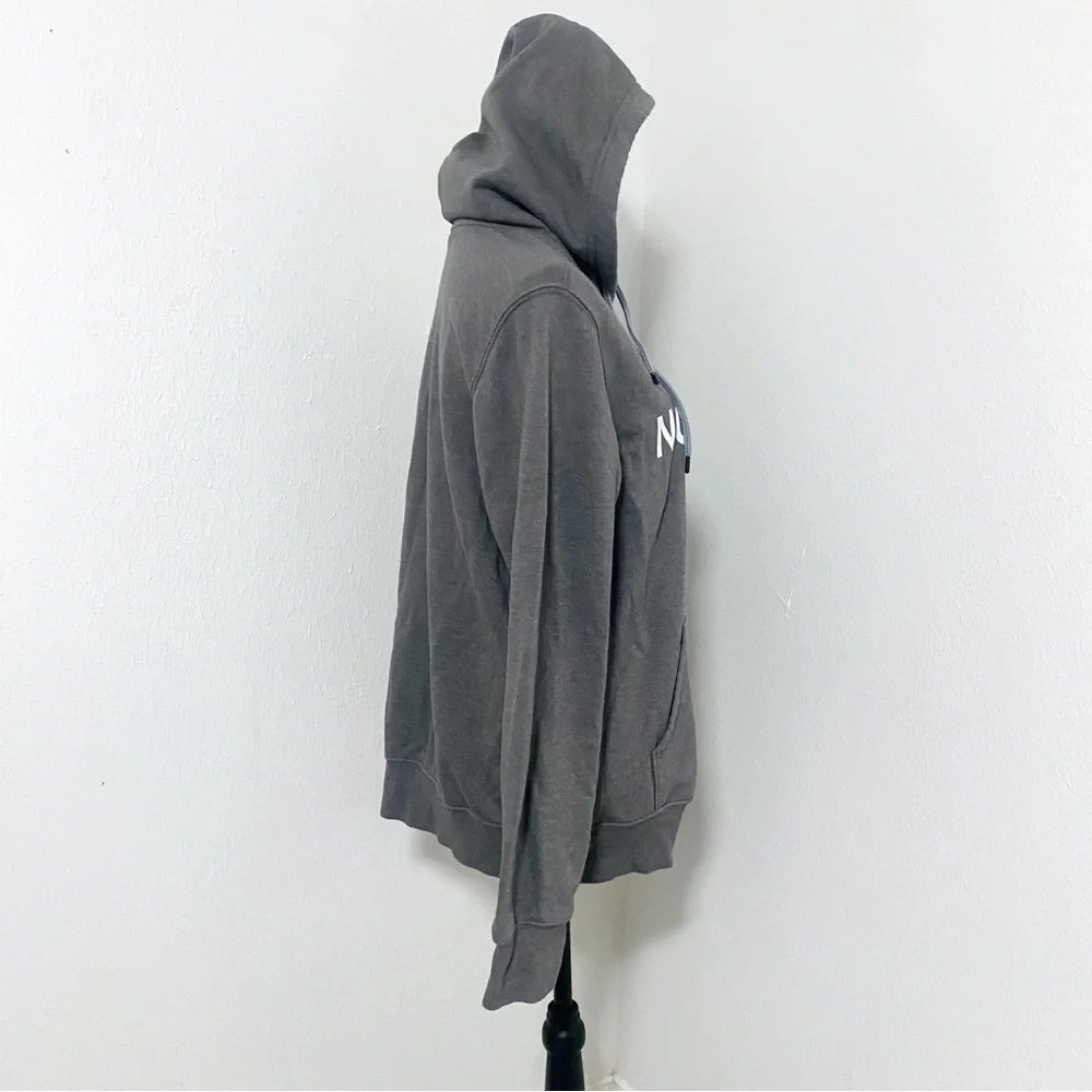 The North Face Men's Half Dome Pullover Hoodie with Front Pouch Pocket Medium